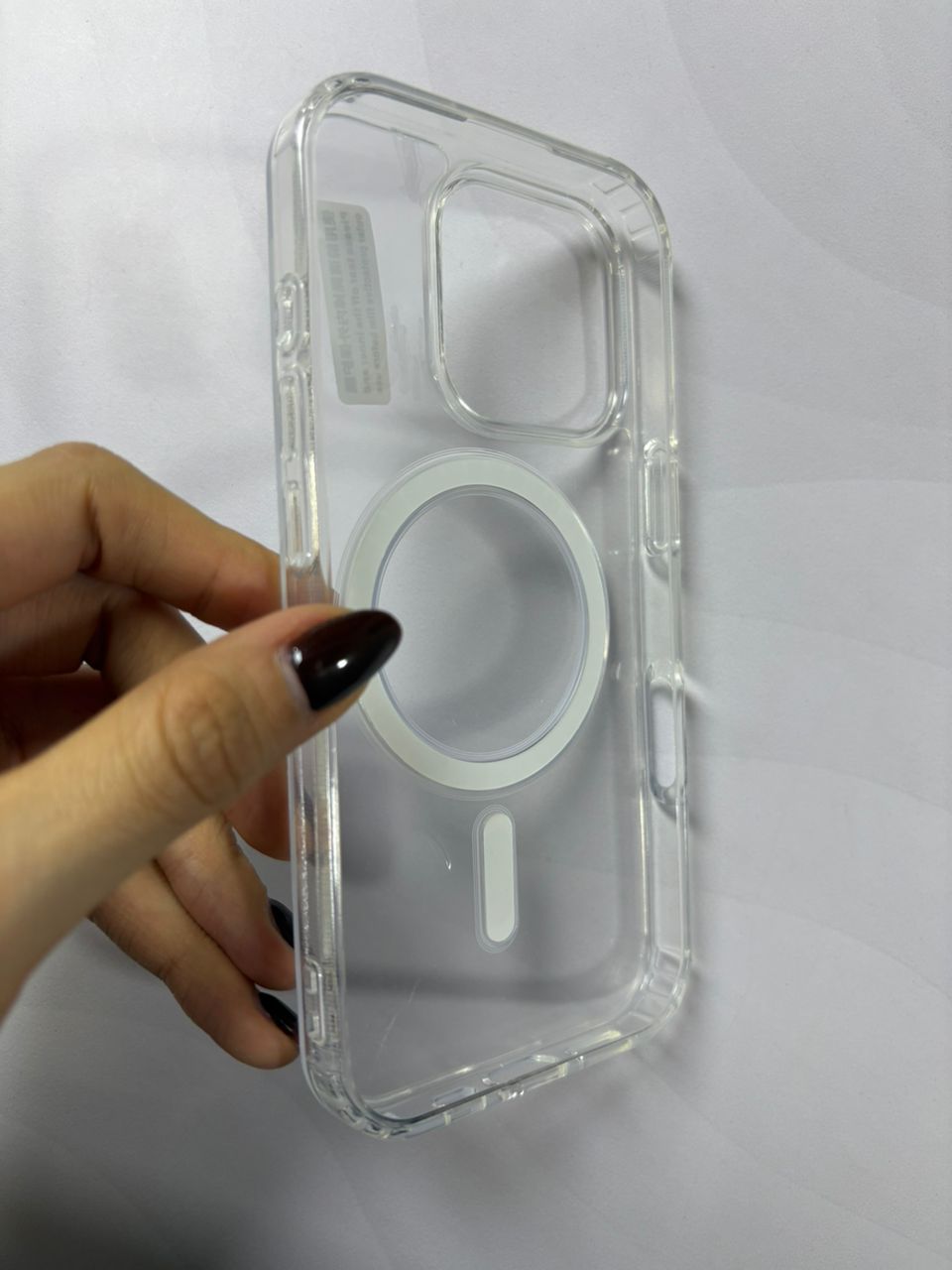 Case transparente con MagSafe iPhone 16 Pro - TuCase.sc