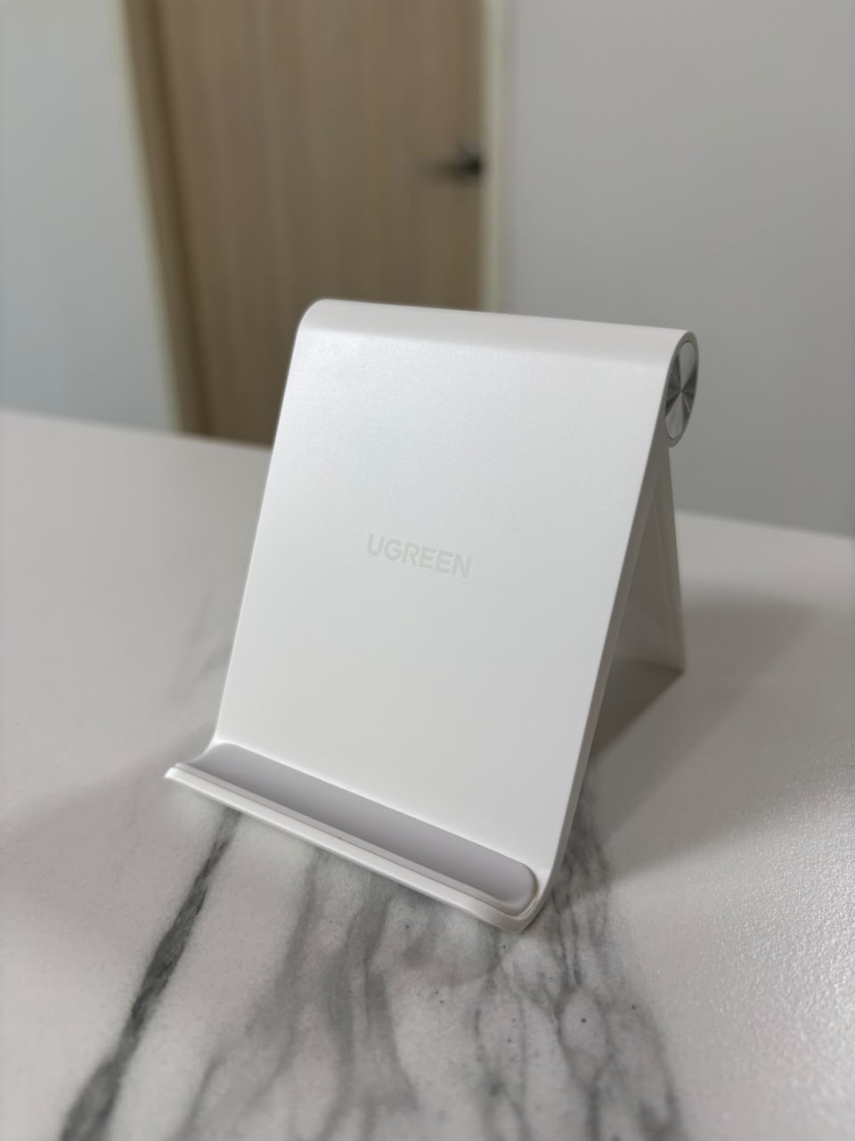 Soporte marca ugreen blanco - TuCase.sc