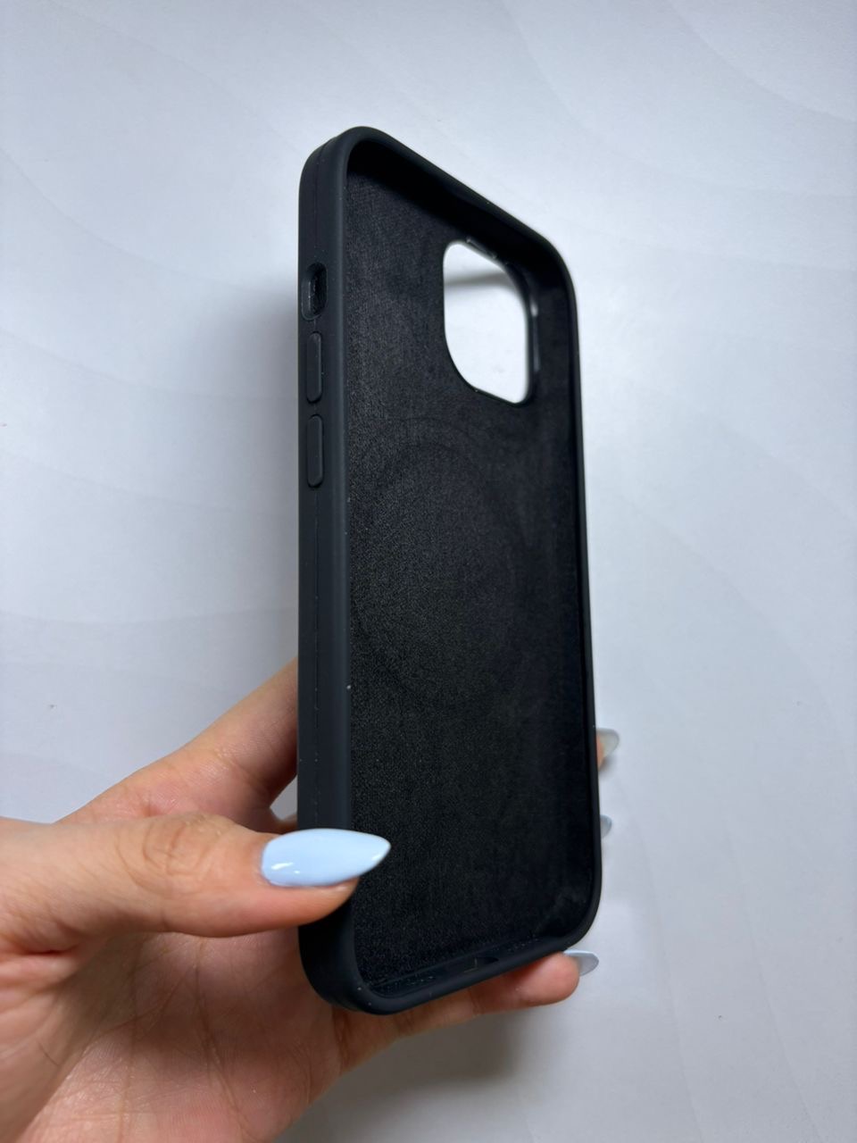 Case silicone premium iPhone 13 / iPhone 14 - Tucase.sc Store