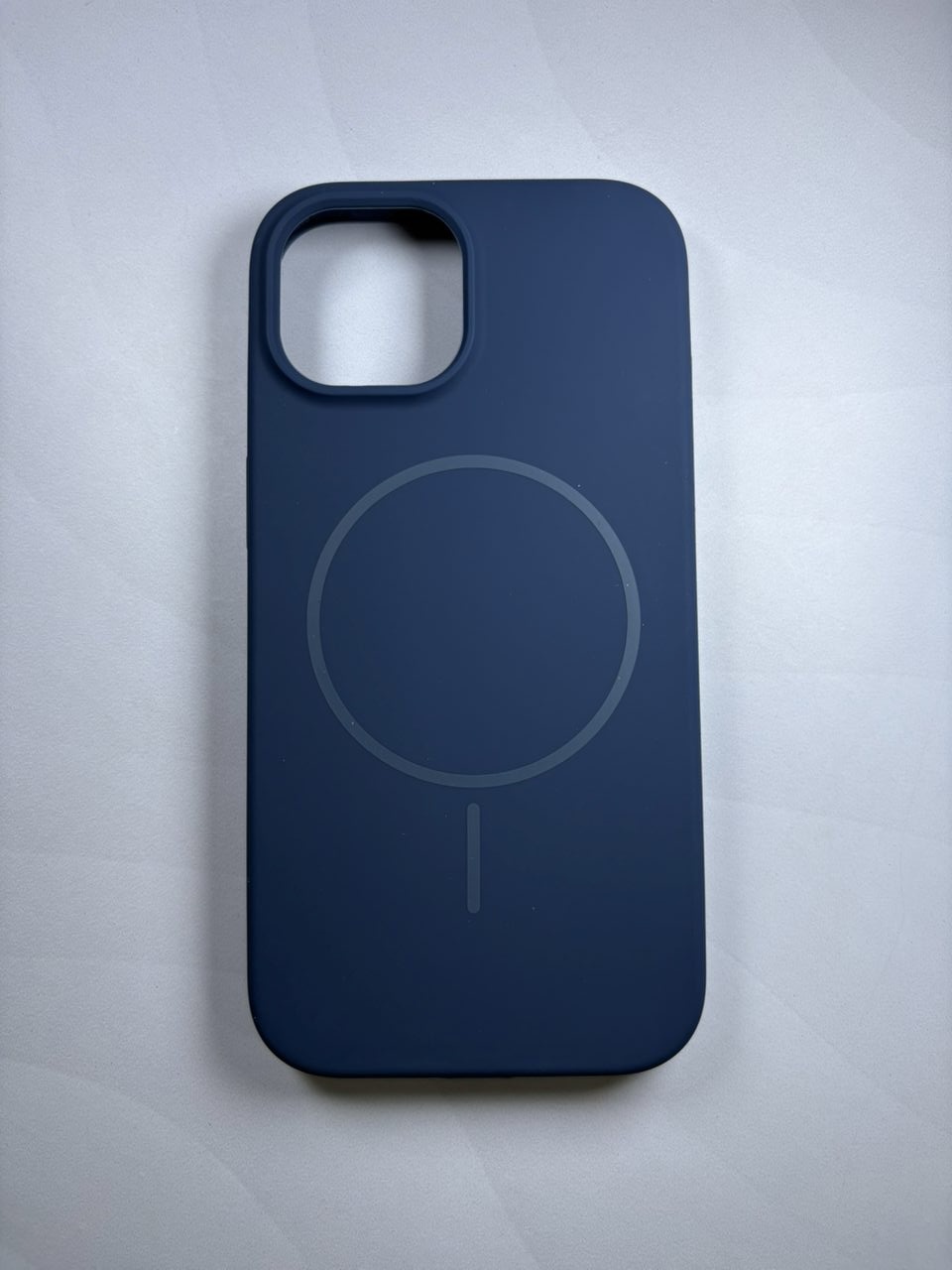 Case silicone premium iPhone 15