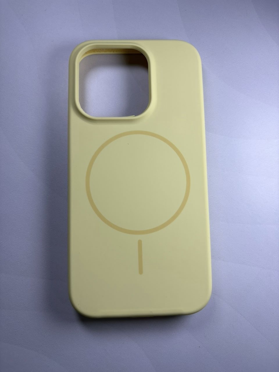 Case silicone premium iPhone 15 Pro