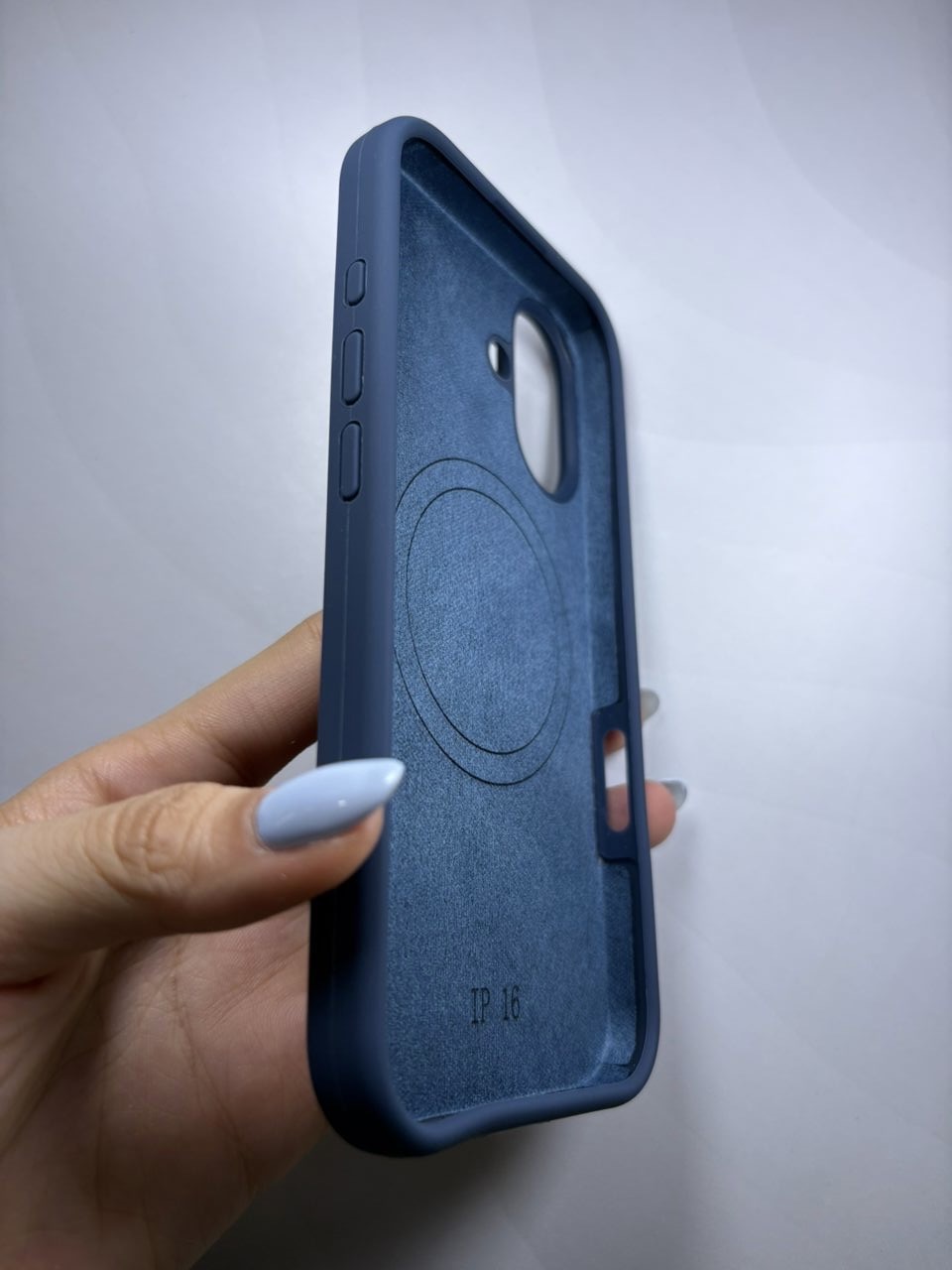 Case silicone premium iPhone 16 - Tucase.sc Store