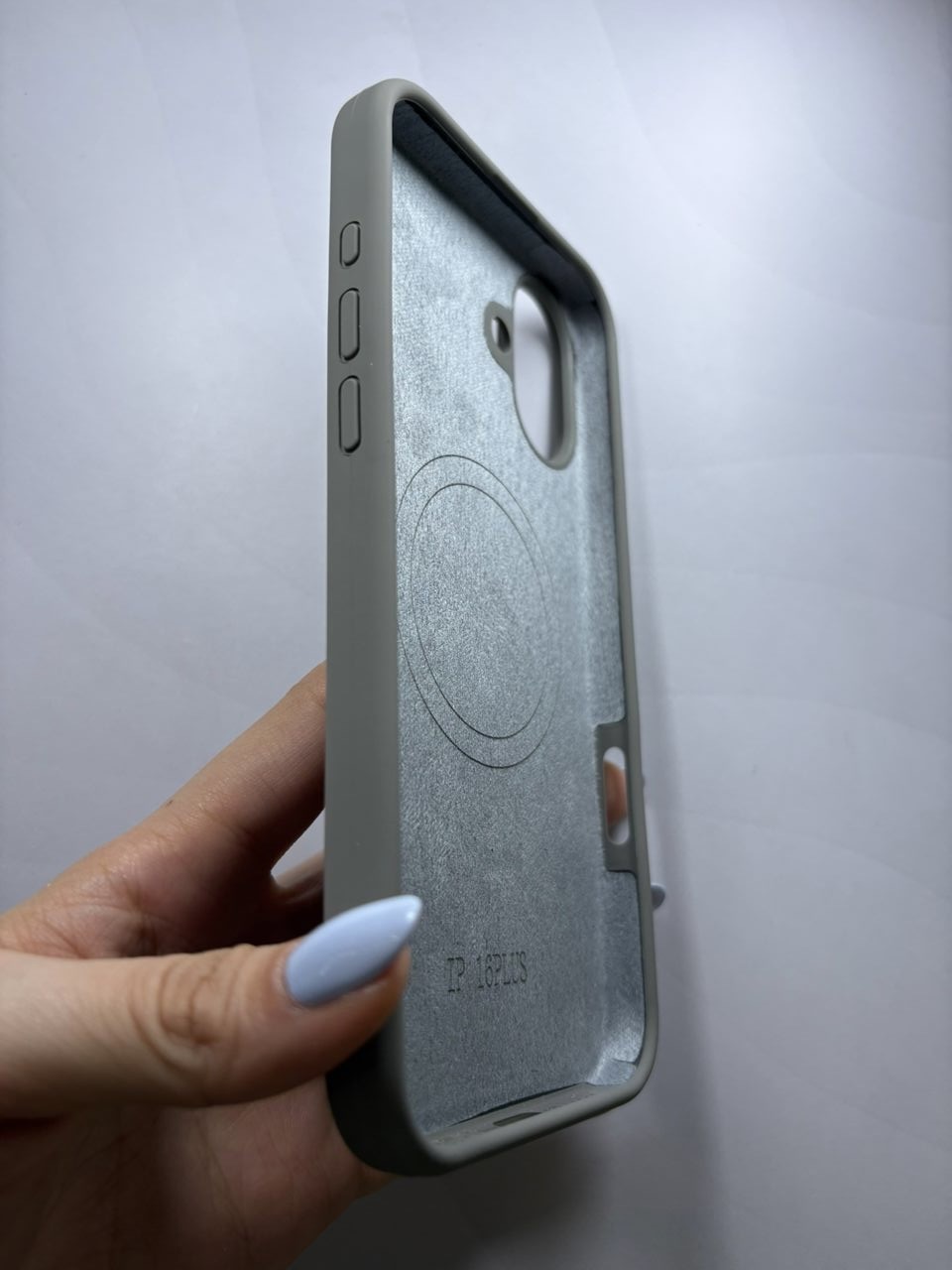 Case silicone premium iPhone 16 Plus - Tucase.sc Store