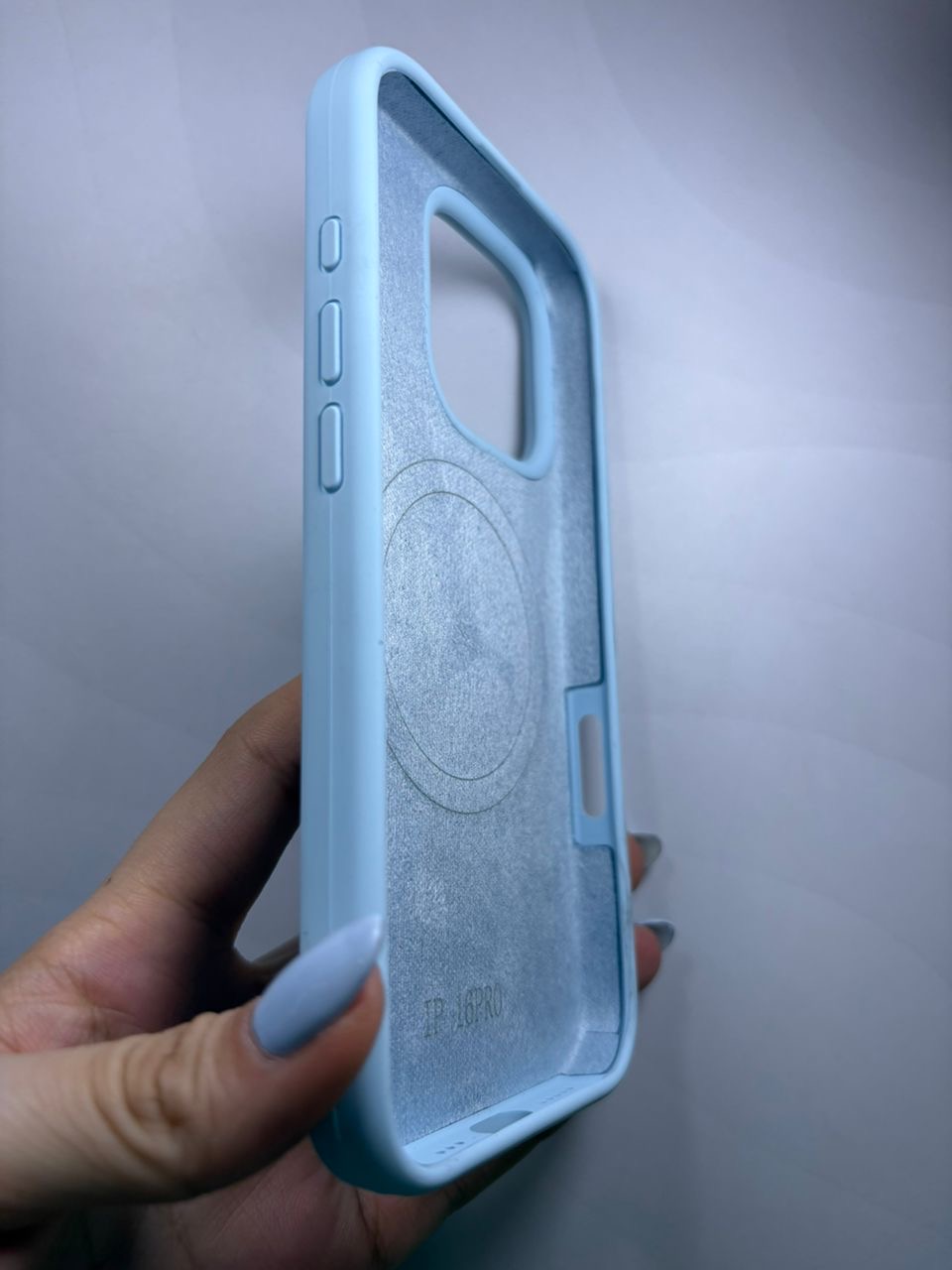 Case silicone premium iPhone 16 Pro - Tucase.sc Store