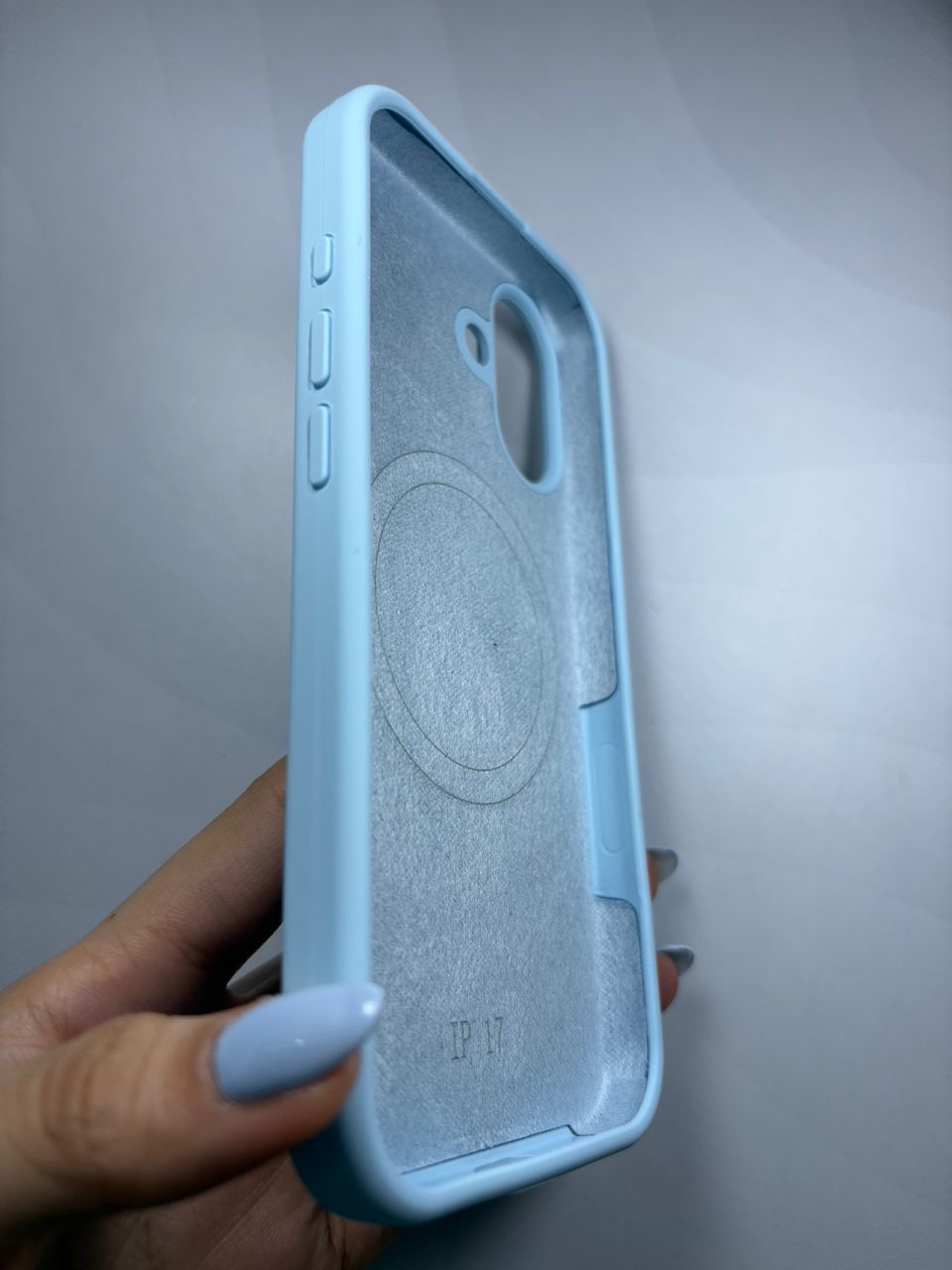 Case silicone premium iPhone 17 - Tucase.sc Store