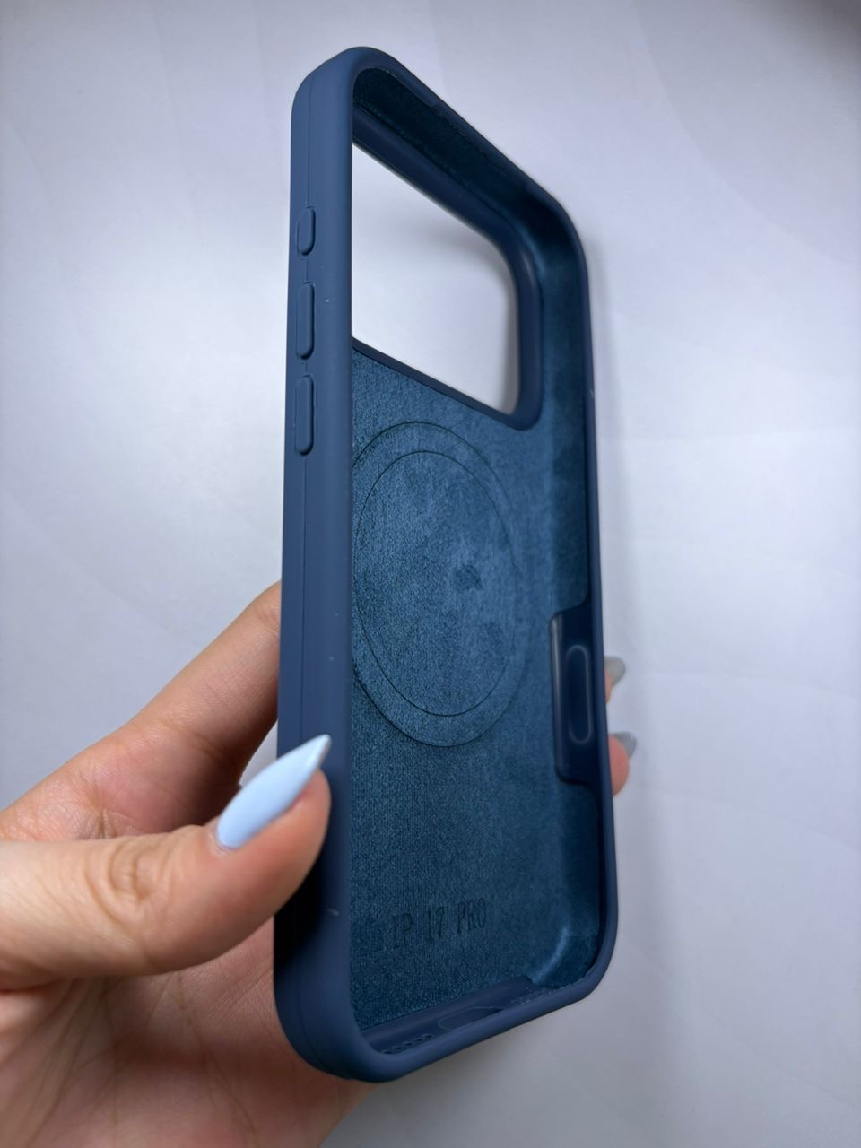 Case silicone premium iPhone 17 Pro - Tucase.sc Store