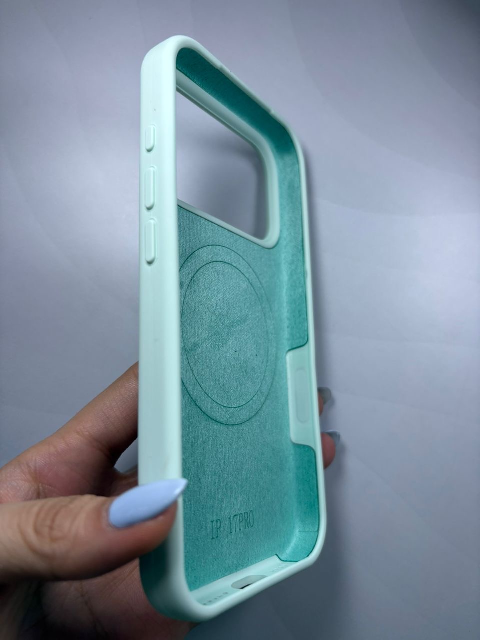 Case silicone premium iPhone 17 Pro - Tucase.sc Store