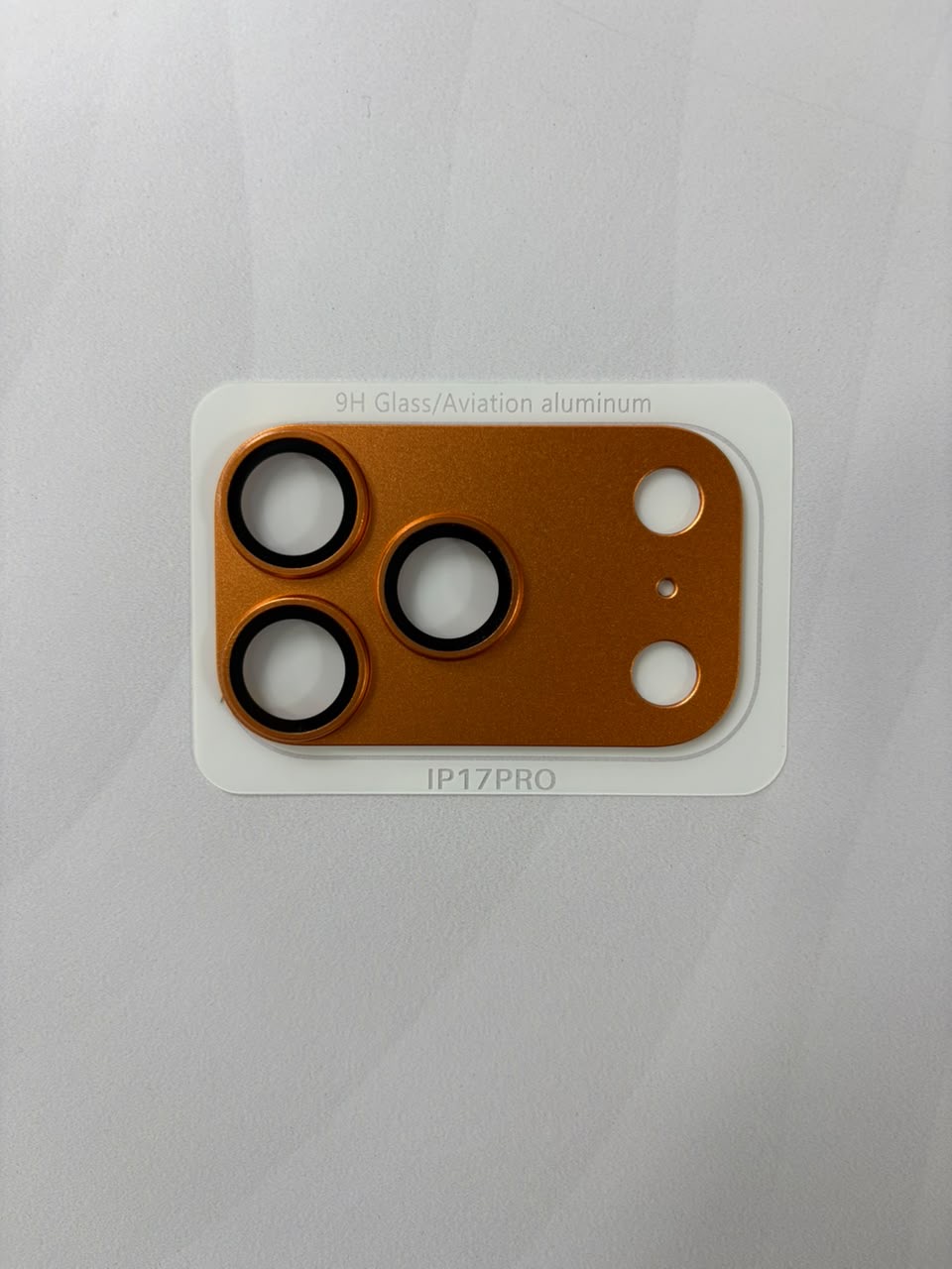 Protector de cámara 17 Pro naranja - TuCase.sc