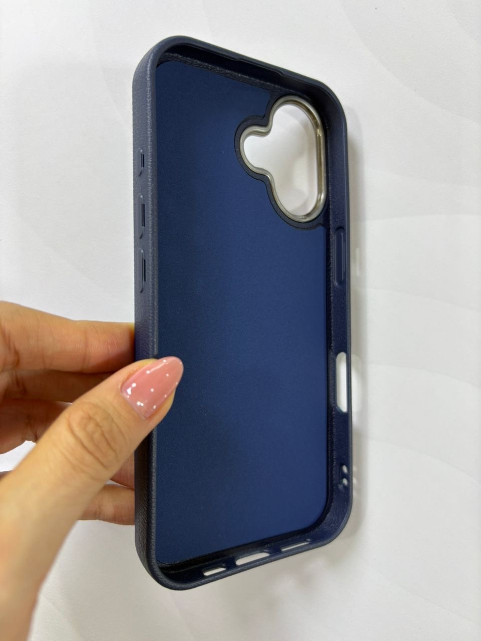 Case iPhone 17 - TuCase.sc