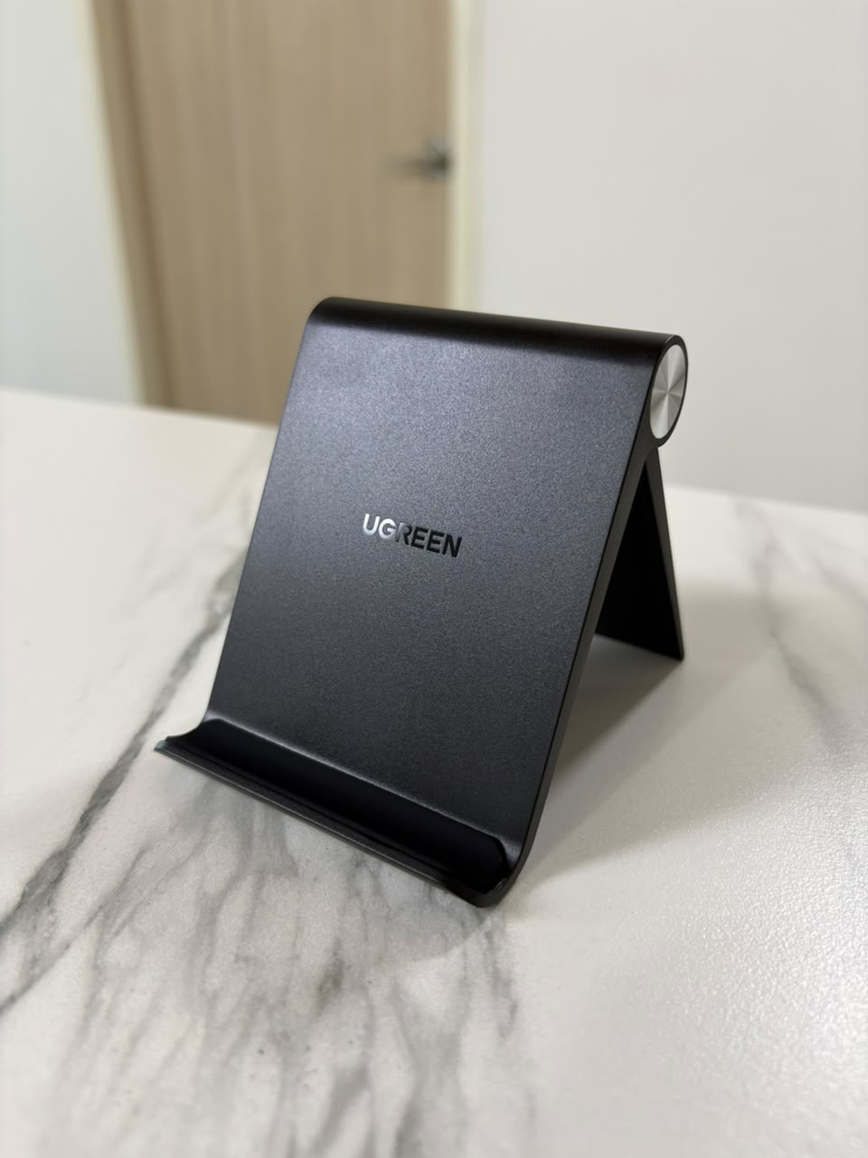 Soporte marca ugreen negro - TuCase.sc