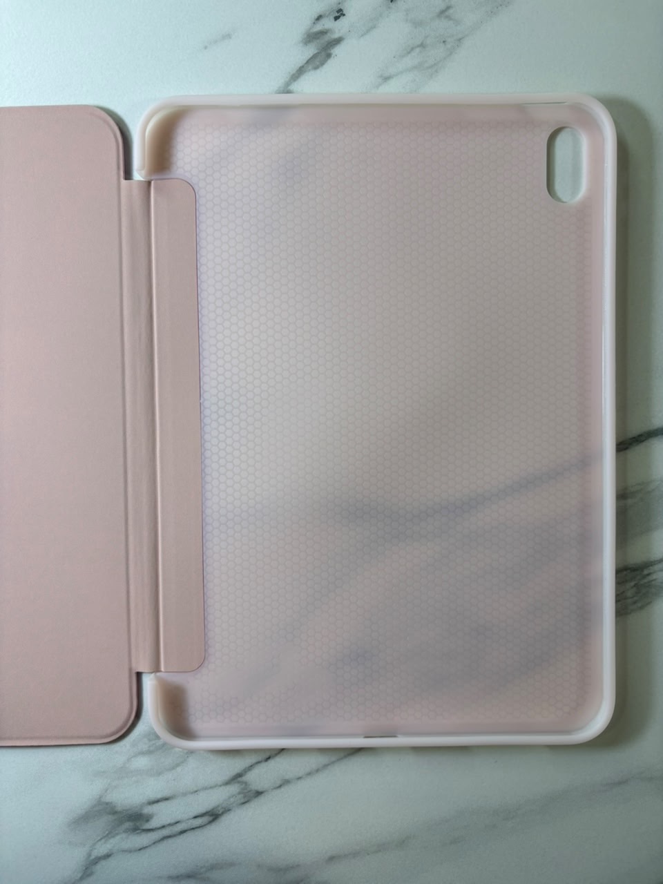 Case iPad A16 - TuCase.sc